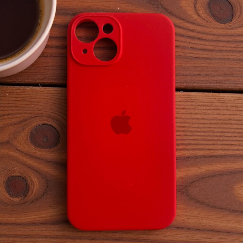 Силиконовый чехол Protective для Apple iPhone 14 Красный