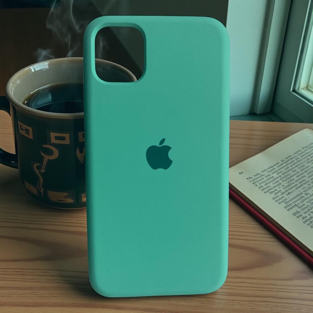 Силиконовый чехол Protective для Apple iPhone 11 Spearmint