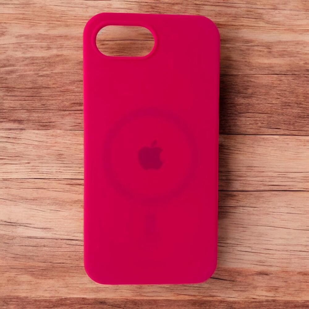 Силиконовый чехол Protective для Apple iPhone 16е Barbie pink