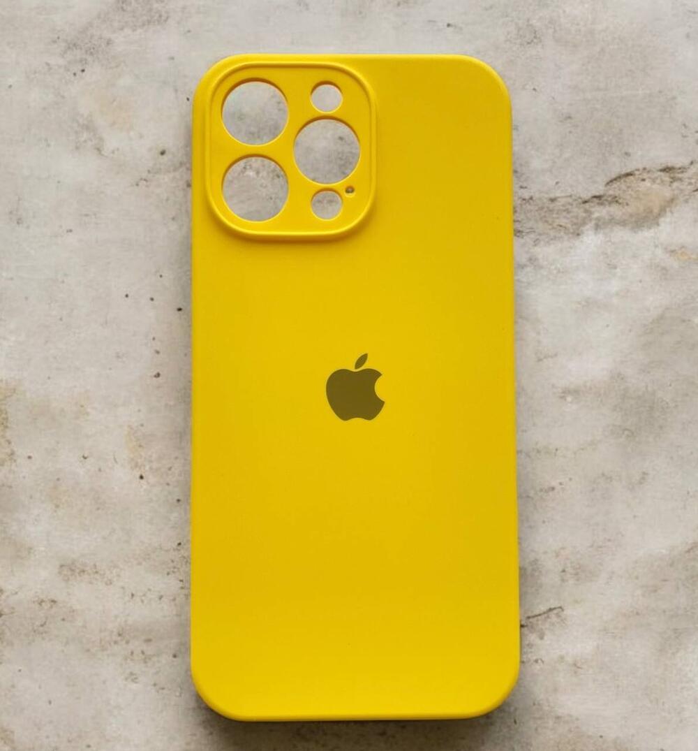 Силиконовый чехол Protective для Apple iPhone 13 Pro Yellow