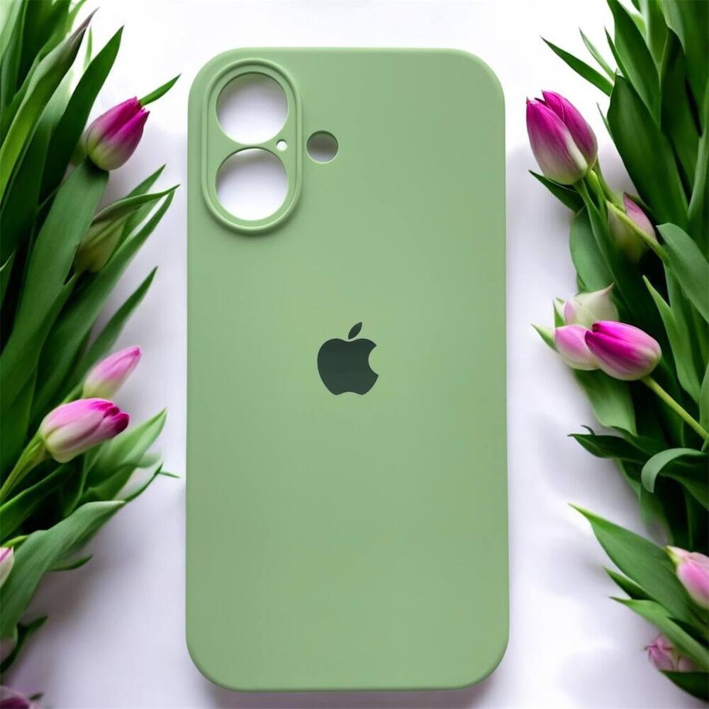 Силиконовый чехол Protective для Apple iPhone 16 Pistachio