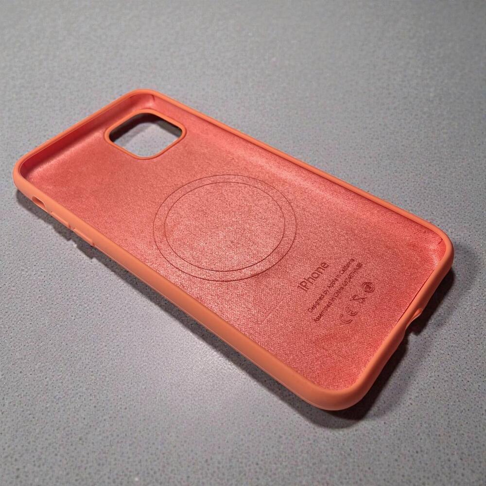 Силиконовый чехол Protective для Apple iPhone 11 Pro Max Papaya