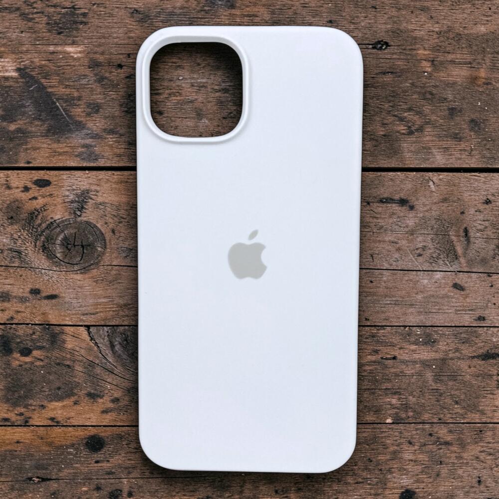 Силиконовый чехол Protective для Apple iPhone 14 SK-White
